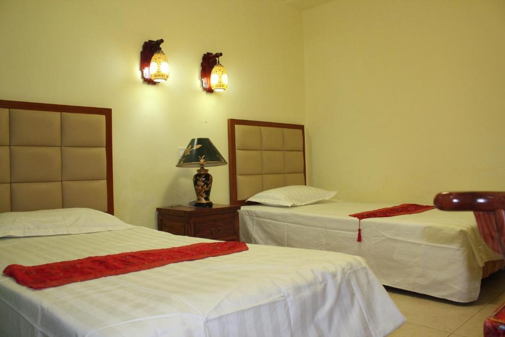 Апартаменты Happy Dragon Courtyard- Newly Renovated With French Windows, Near Tian'anmen Forbidden City,lama Temple And Heaven Temple, 3minutes Walk From Subway,fluent Speaking With Tourist Sights Tickets Service ,free Coffee &laundry Service